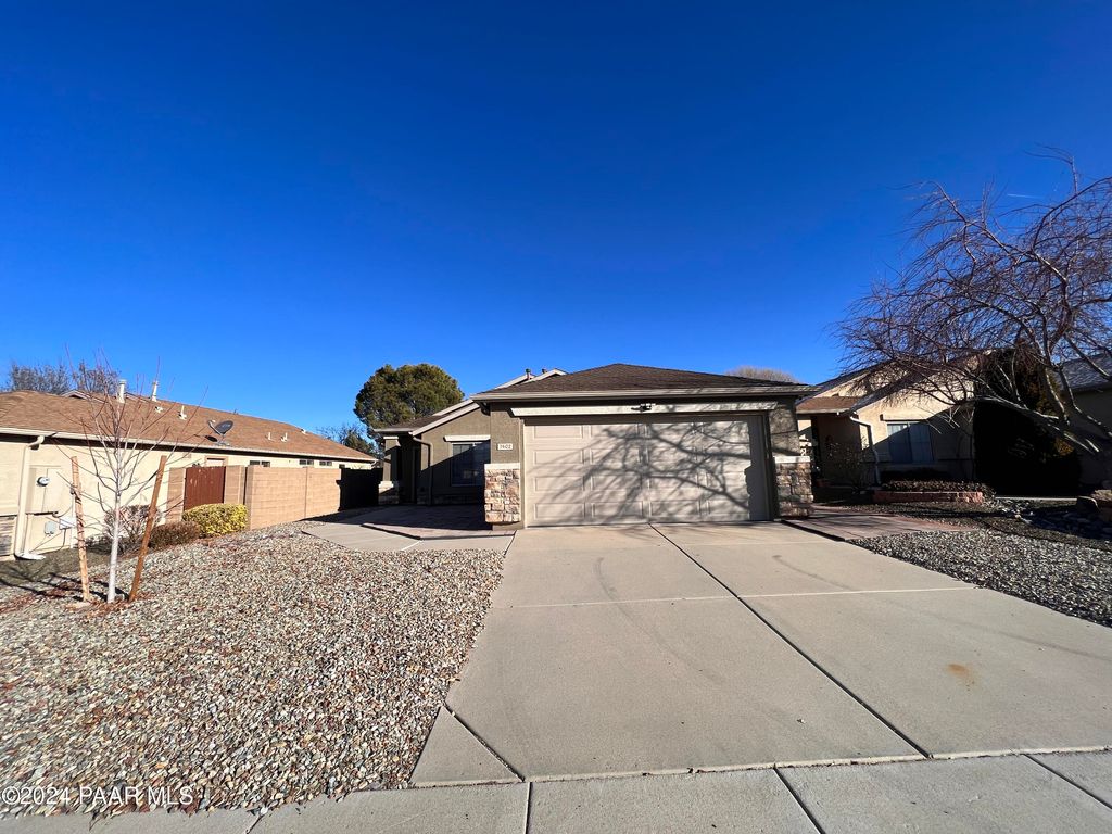 Photo of 7402 E Plateau Ridge Road, Prescott Valley, AZ 86315 (MLS # 1080151)