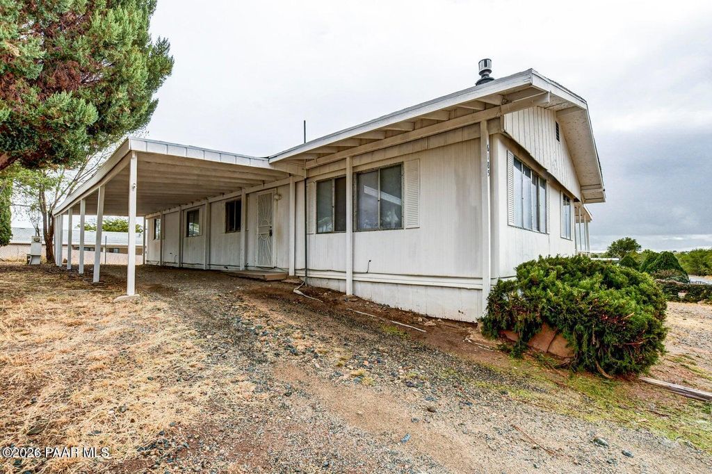 Photo of 6185 N Moonlight Way, Prescott Valley, AZ 86314 (MLS # 1080829)