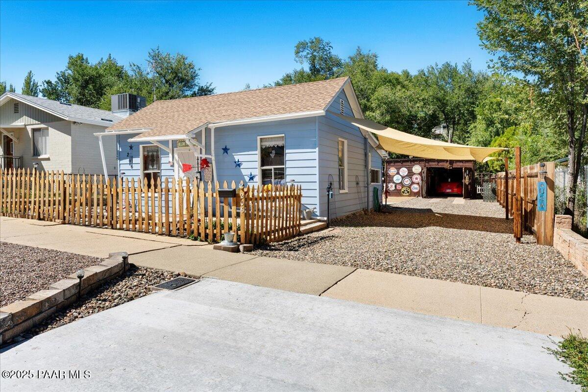 206 S Virginia Street