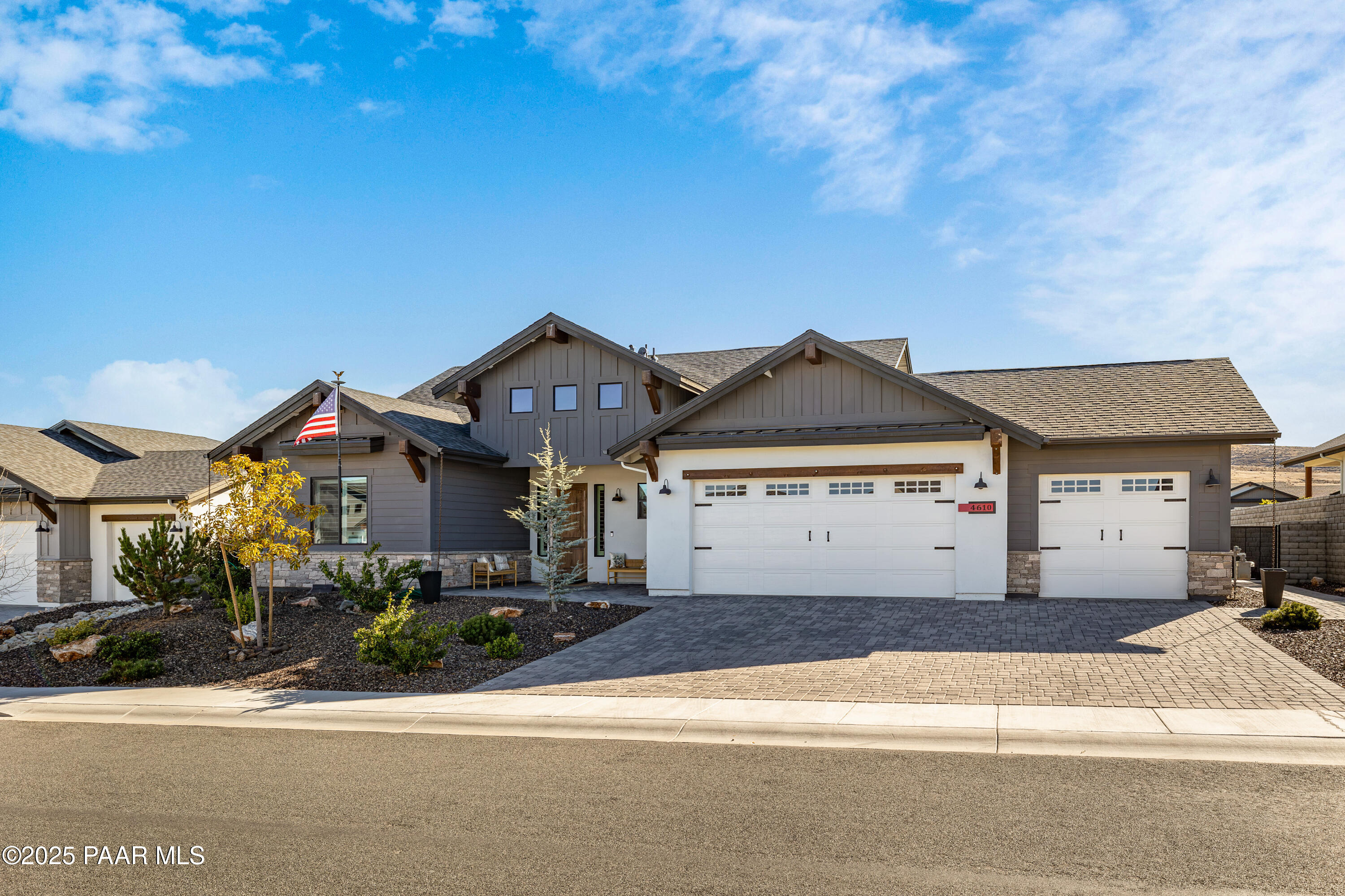 4610 E Cheshire Loop