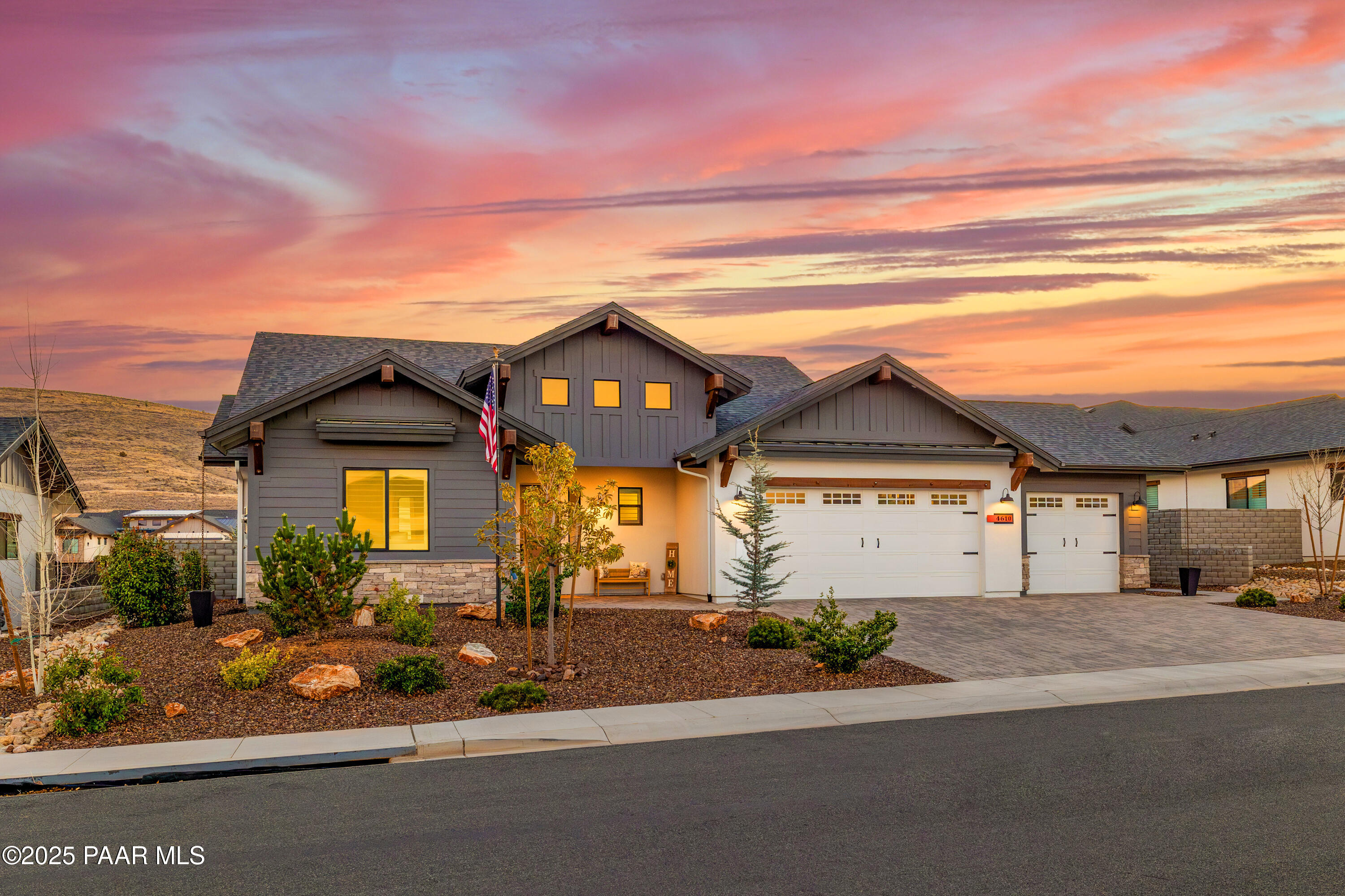 4610 E Cheshire Loop