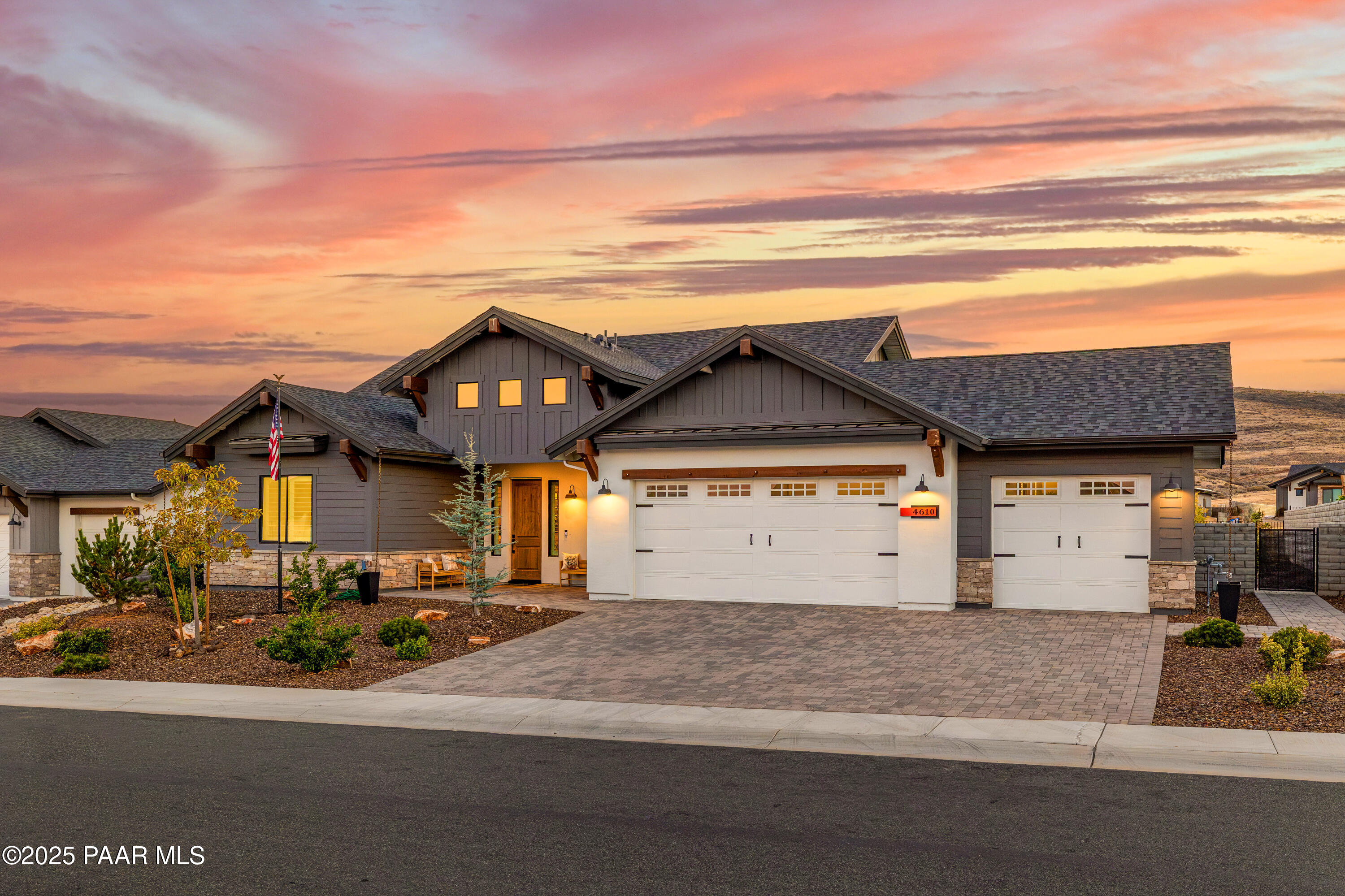 4610 E Cheshire Loop