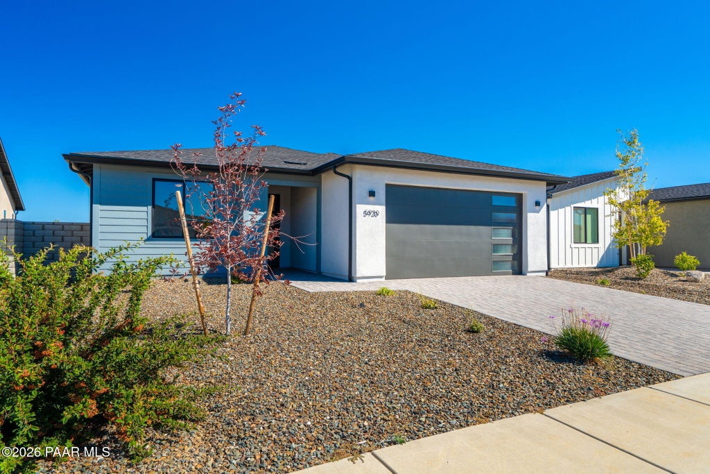 Photo of 5920 E Finch Place, Prescott Valley, AZ 86314 (MLS # 1085468)