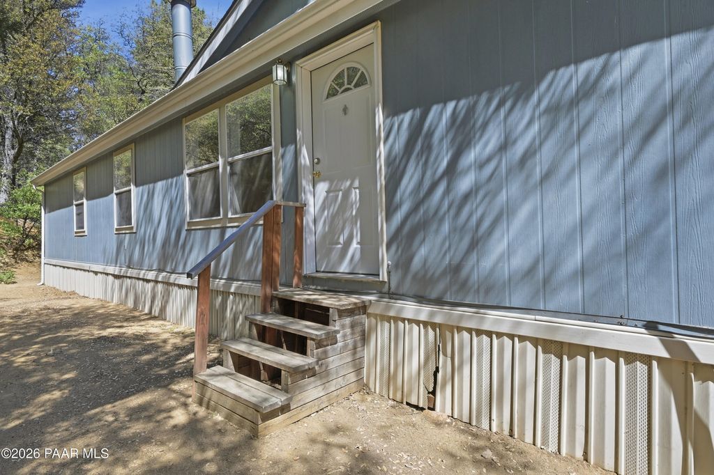 Photo of 4549 S Indian Creek Road, Prescott, AZ 86303 (MLS # 1081875)