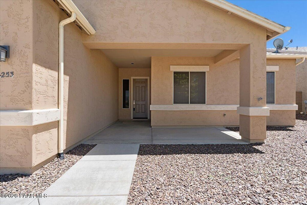 Photo of 4253 N Pembroke Street, Prescott Valley, AZ 86314 (MLS # 1082801)