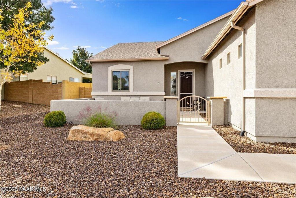 Photo of 4026 N Wakefield Drive, Prescott Valley, AZ 86314 (MLS # 1077563)