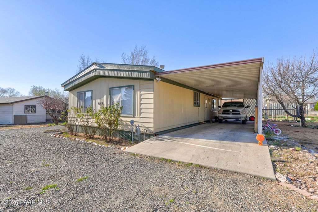 Photo of 6188 N Union Drive, Prescott Valley, AZ 86314 (MLS # 1080824)