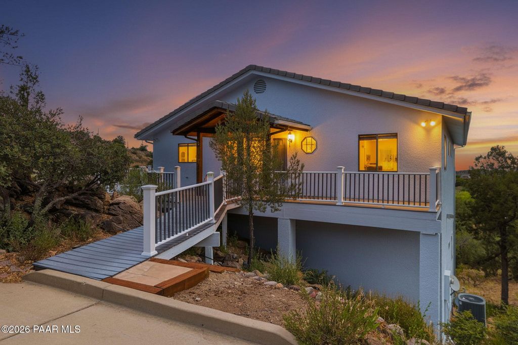 Photo of 952 Custer Lane, Prescott, AZ 86305 (MLS # 1082945)