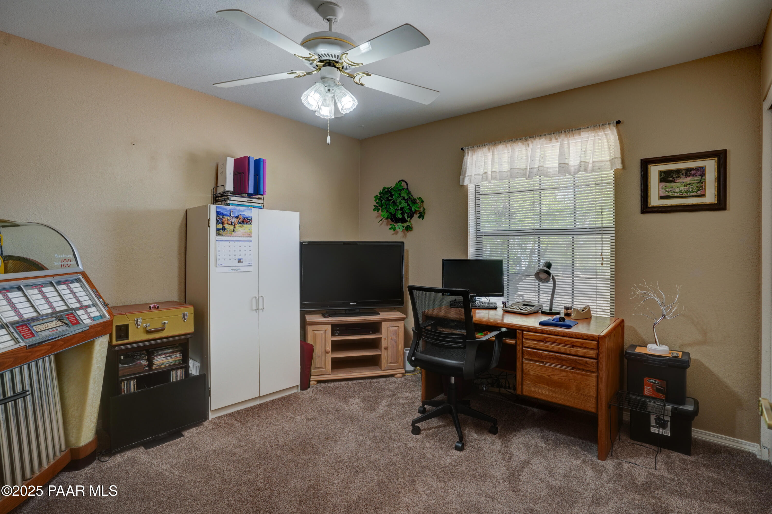 Prescott Valley, Arizona 86314, United States, 3 Bedrooms Bedrooms, ,2 BathroomsBathrooms,Residential,Pending,111440