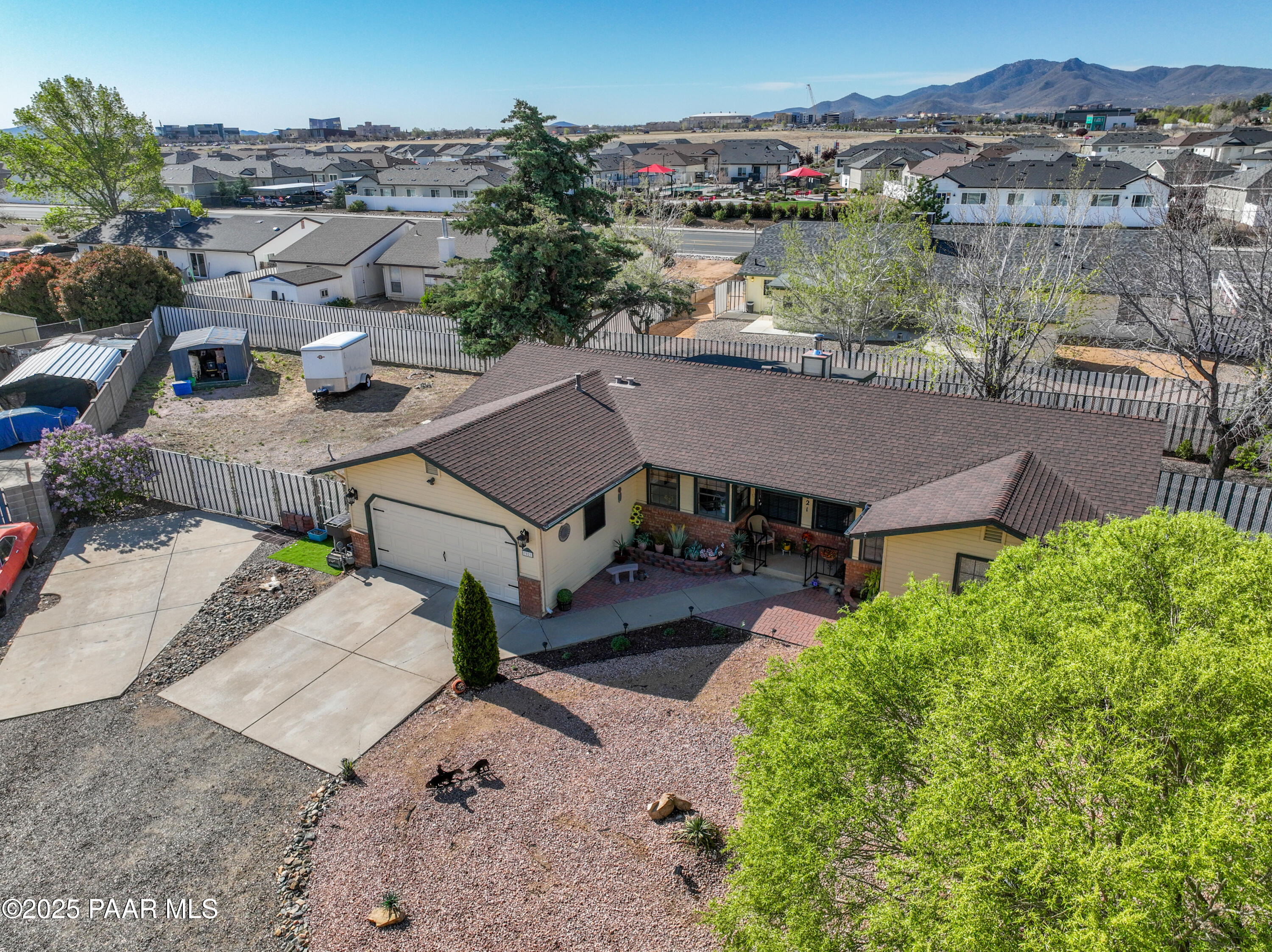 Prescott Valley, Arizona 86314, United States, 3 Bedrooms Bedrooms, ,2 BathroomsBathrooms,Residential,Pending,111440