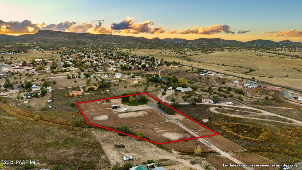 Photo of 3874 N Reed Road, Chino Valley, AZ 86323 (MLS # 1077200)