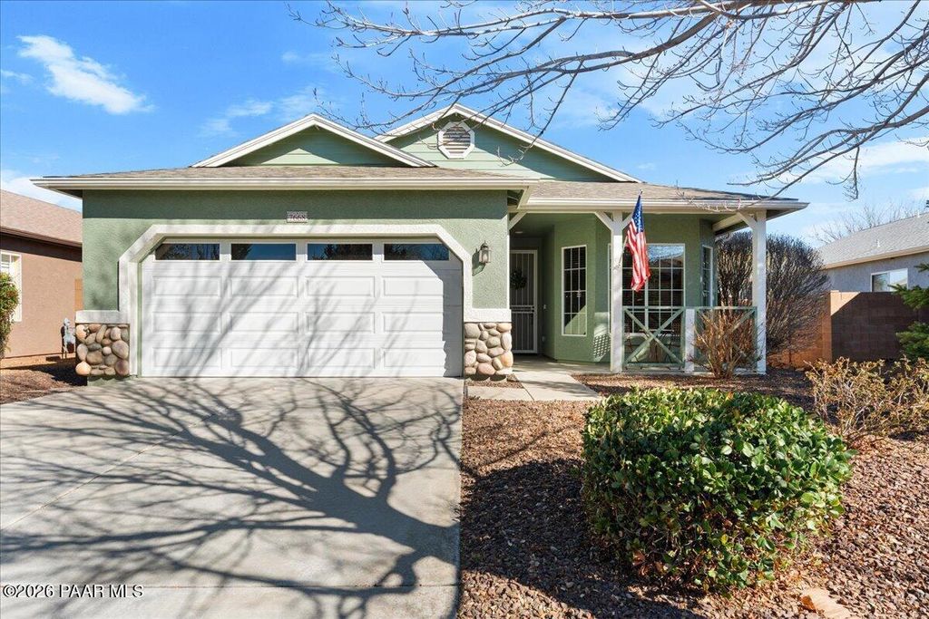 Photo of 7668 E Dusty Boot Road, Prescott Valley, AZ 86315 (MLS # 1079970)