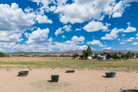 A home in Chino Valley