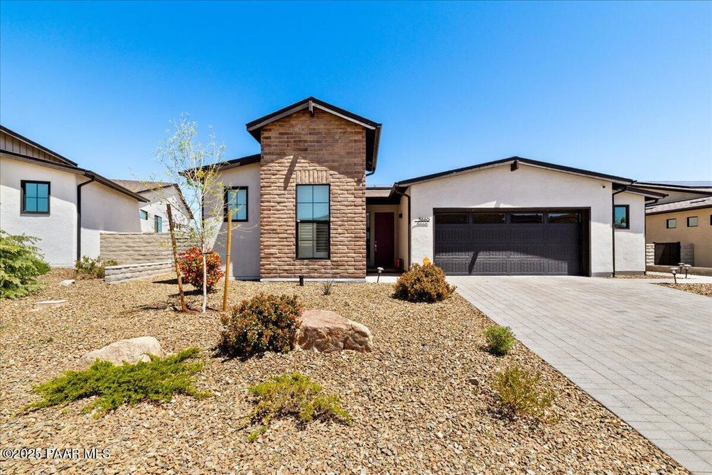 Photo of 5660 E Killen Loop, Prescott Valley, AZ 86314 (MLS # 1079670)