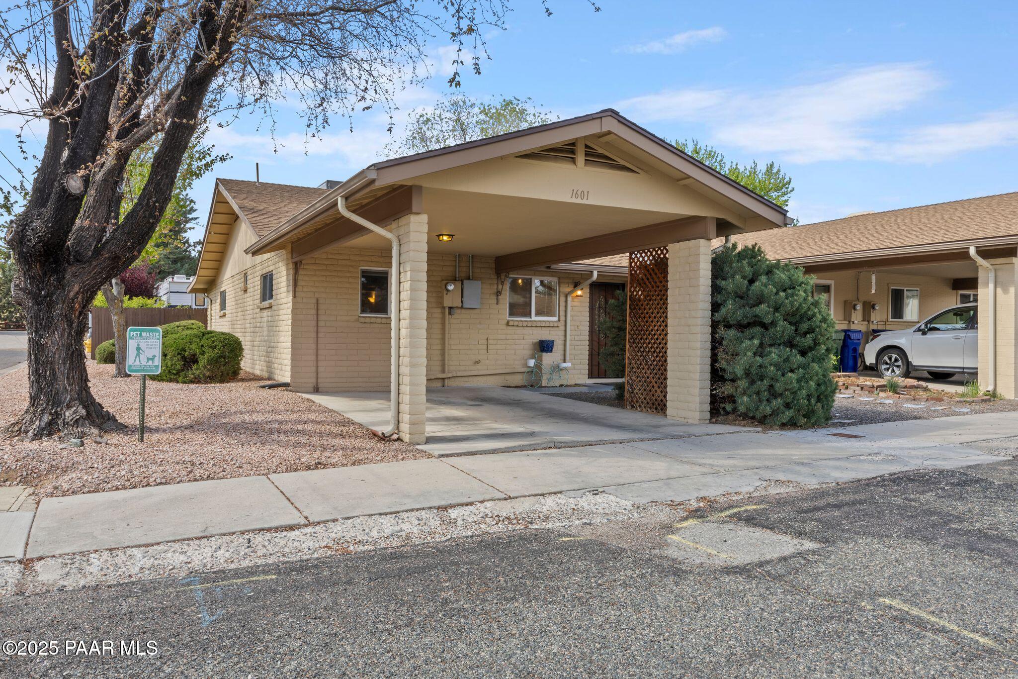 1601 Lindley Drive 1