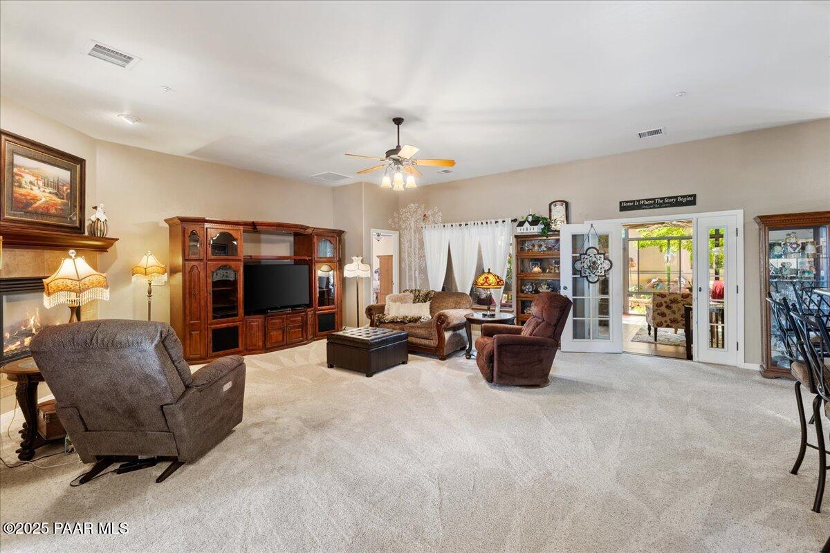795 Grapevine Lane
