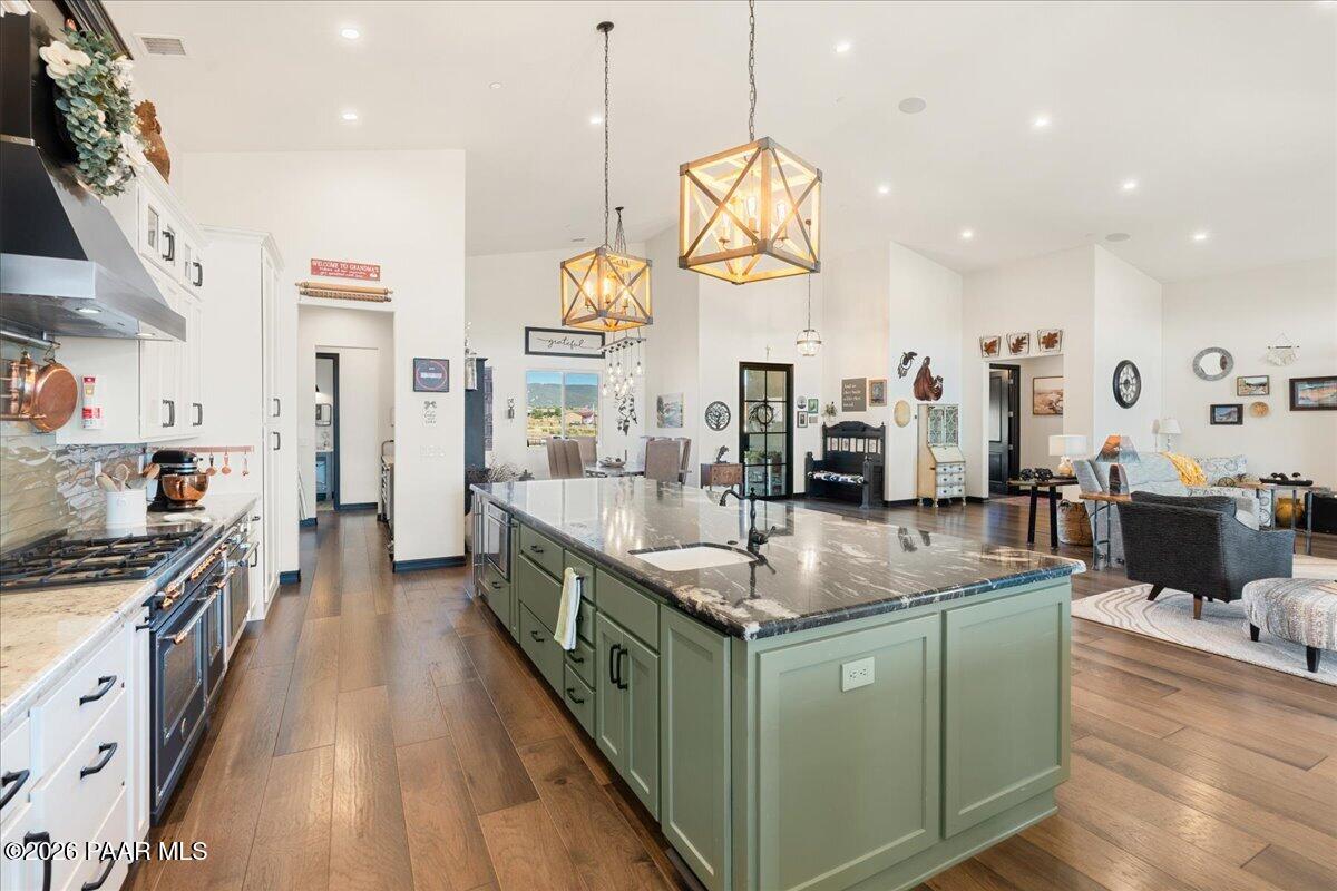 11455 E Harley Drive