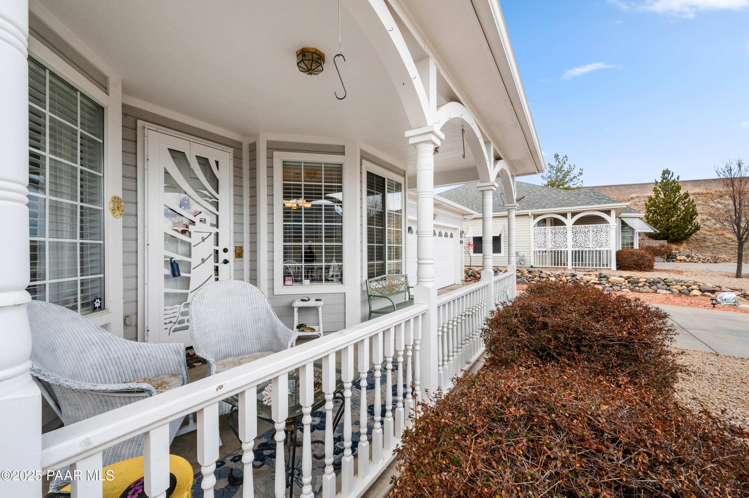 2039 N Oxford