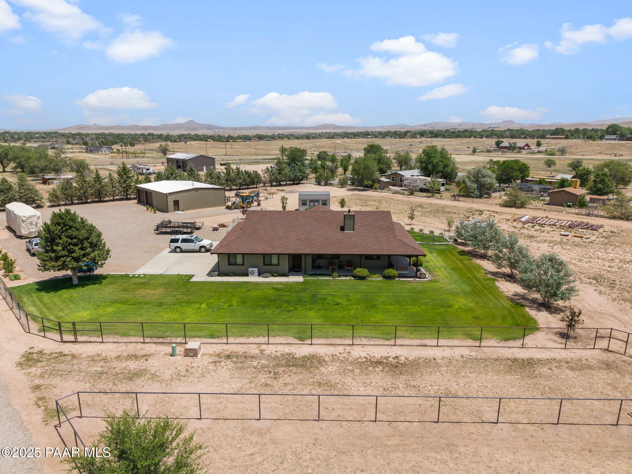 177 S Road 1 East