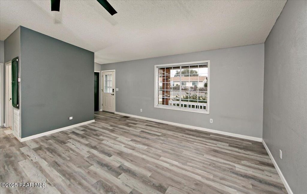 Photo of 7625 E Paseo Hermoso, Prescott Valley, AZ 86314 (MLS # 1077951)