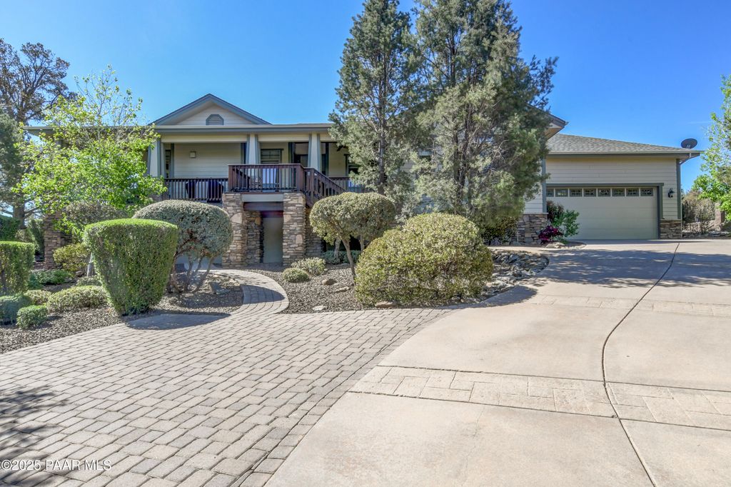 Photo of 179 Thoroughbred Drive, Prescott, AZ 86301 (MLS # 1078241)
