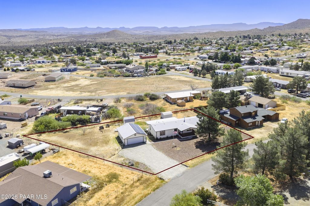 Photo of 15853 S Maverick Trail, Mayer, AZ 86333 (MLS # 1081292)