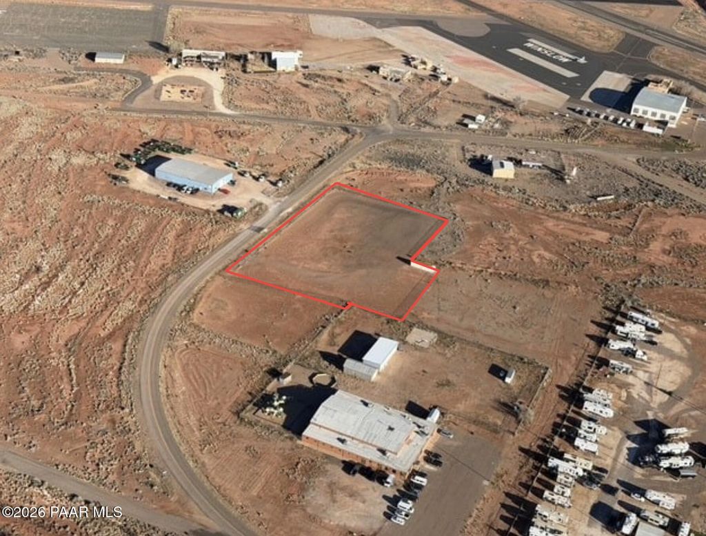 Photo of 816 Airport Road, Winslow, AZ 86047 (MLS # 1080053)