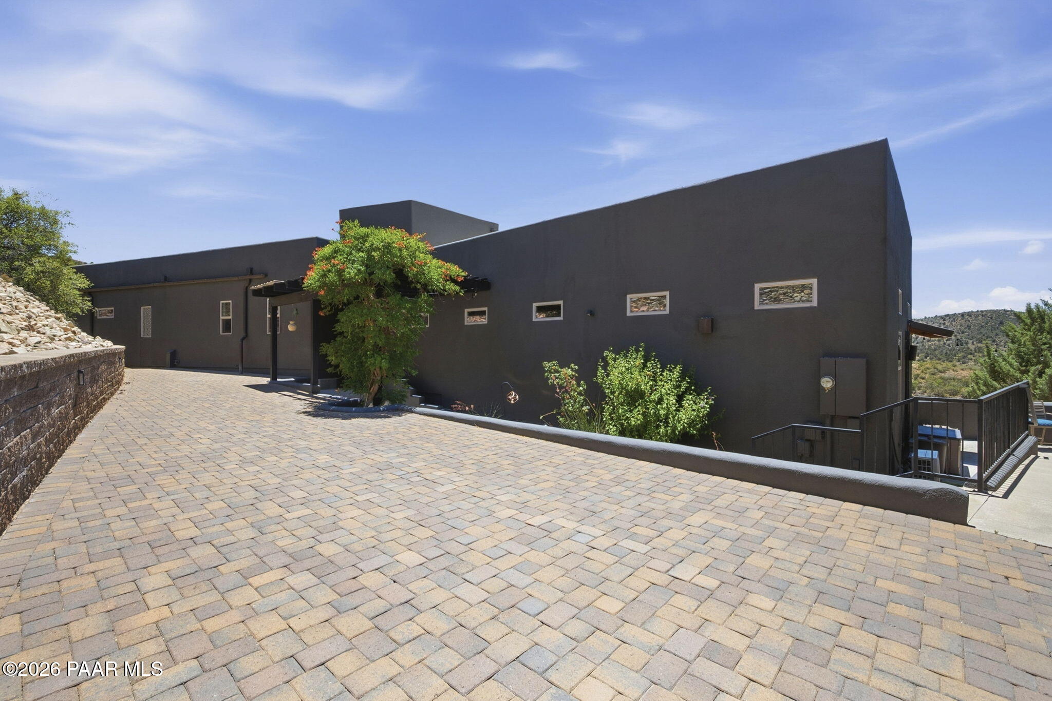 568 N Coulter Circle