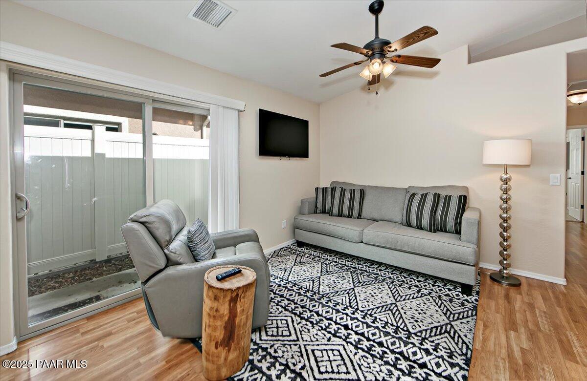 903 Gail Gardner Way