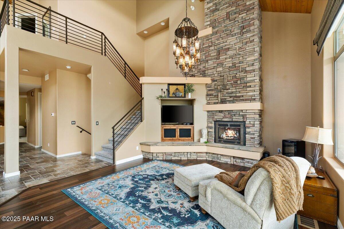 674 Crosscreek Drive