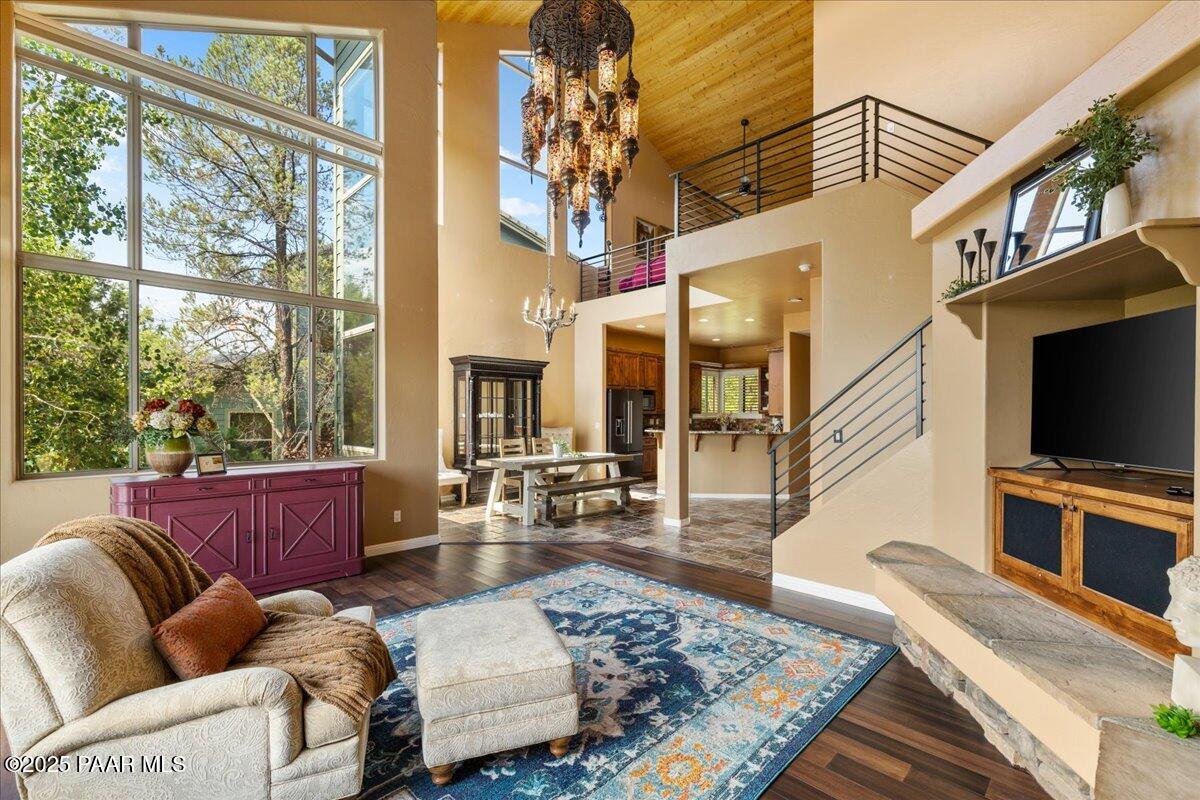 674 Crosscreek Drive