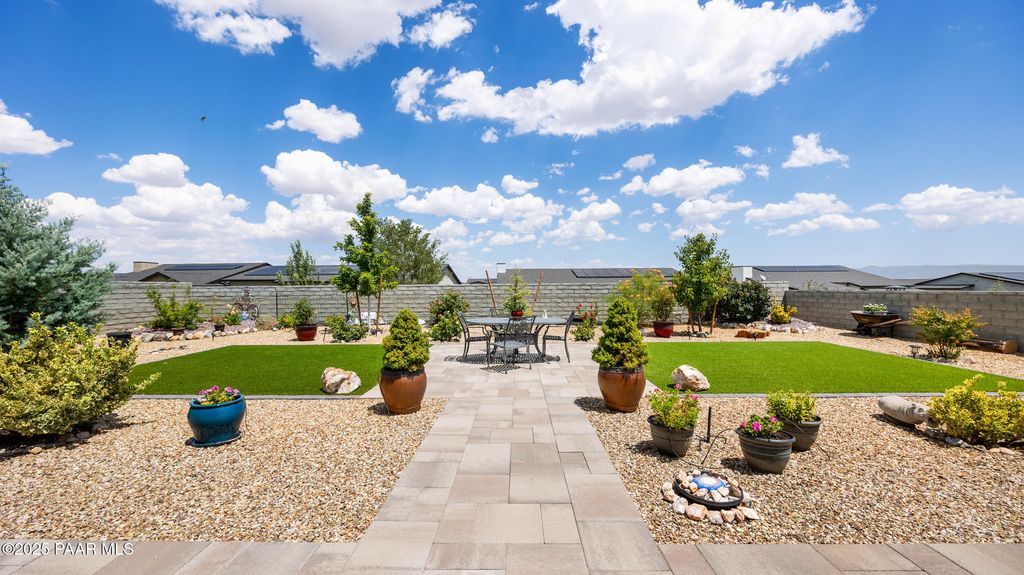 Photo of 5529 E Killen Loop, Prescott Valley, AZ 86314 (MLS # 1078685)