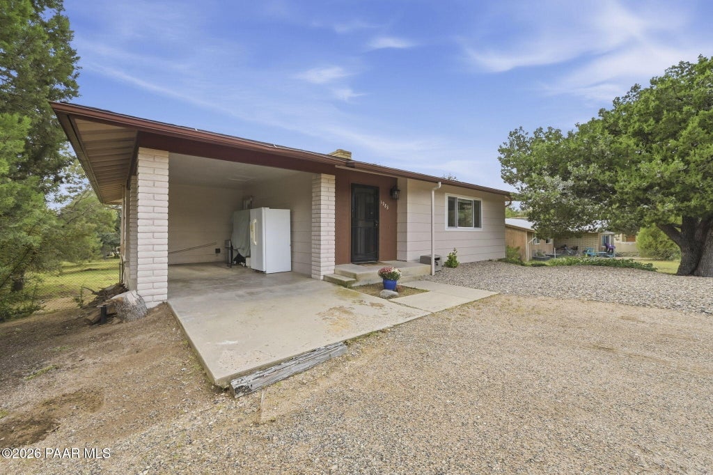 Photo of 1983 W Kachina Drive, Prescott, AZ 86305 (MLS # 1085196)