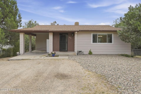 Photo of 1983 W Kachina Drive, Prescott, AZ 86305 (MLS # 1085196)