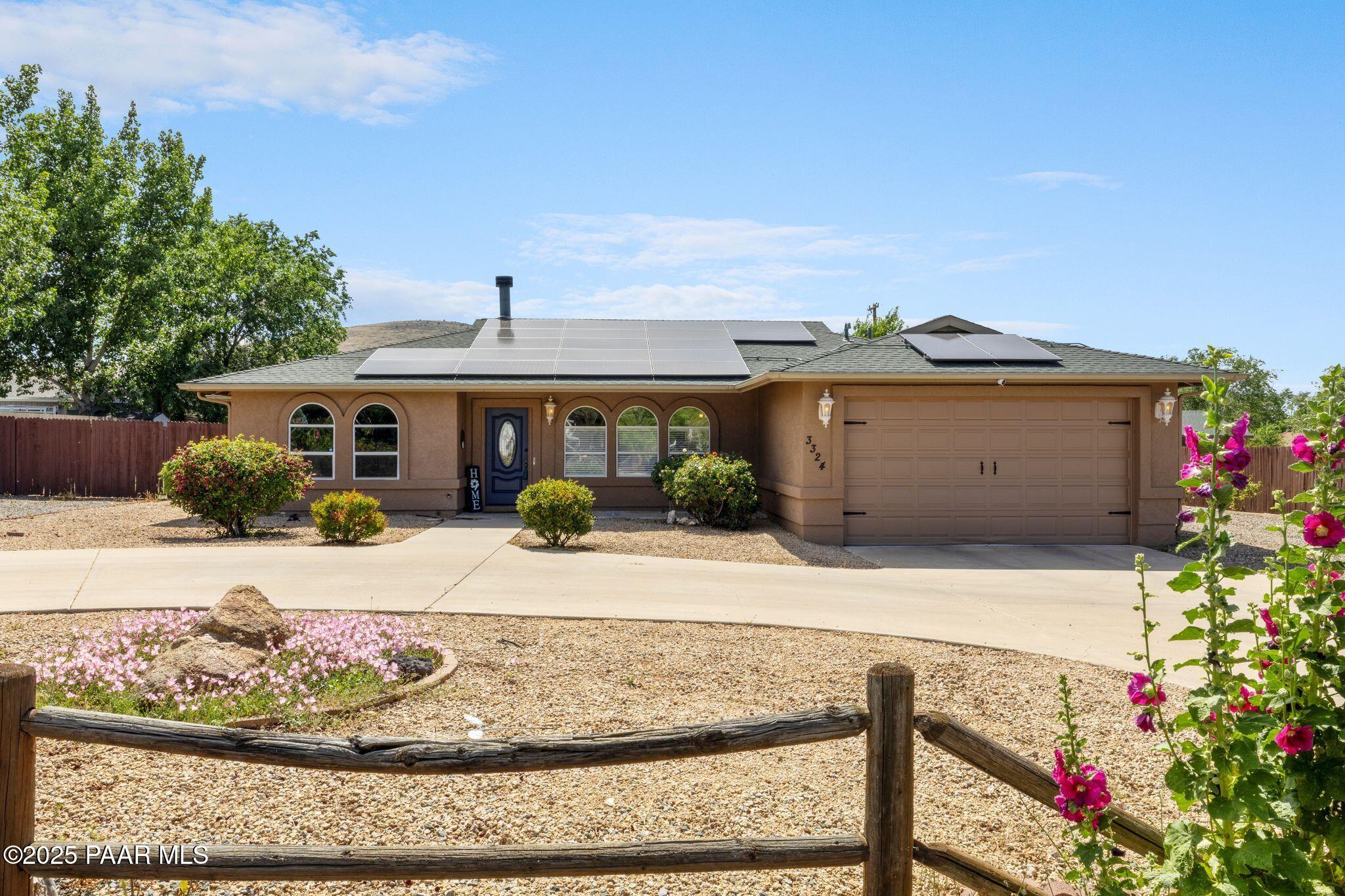 3324 N Meadowlark Drive