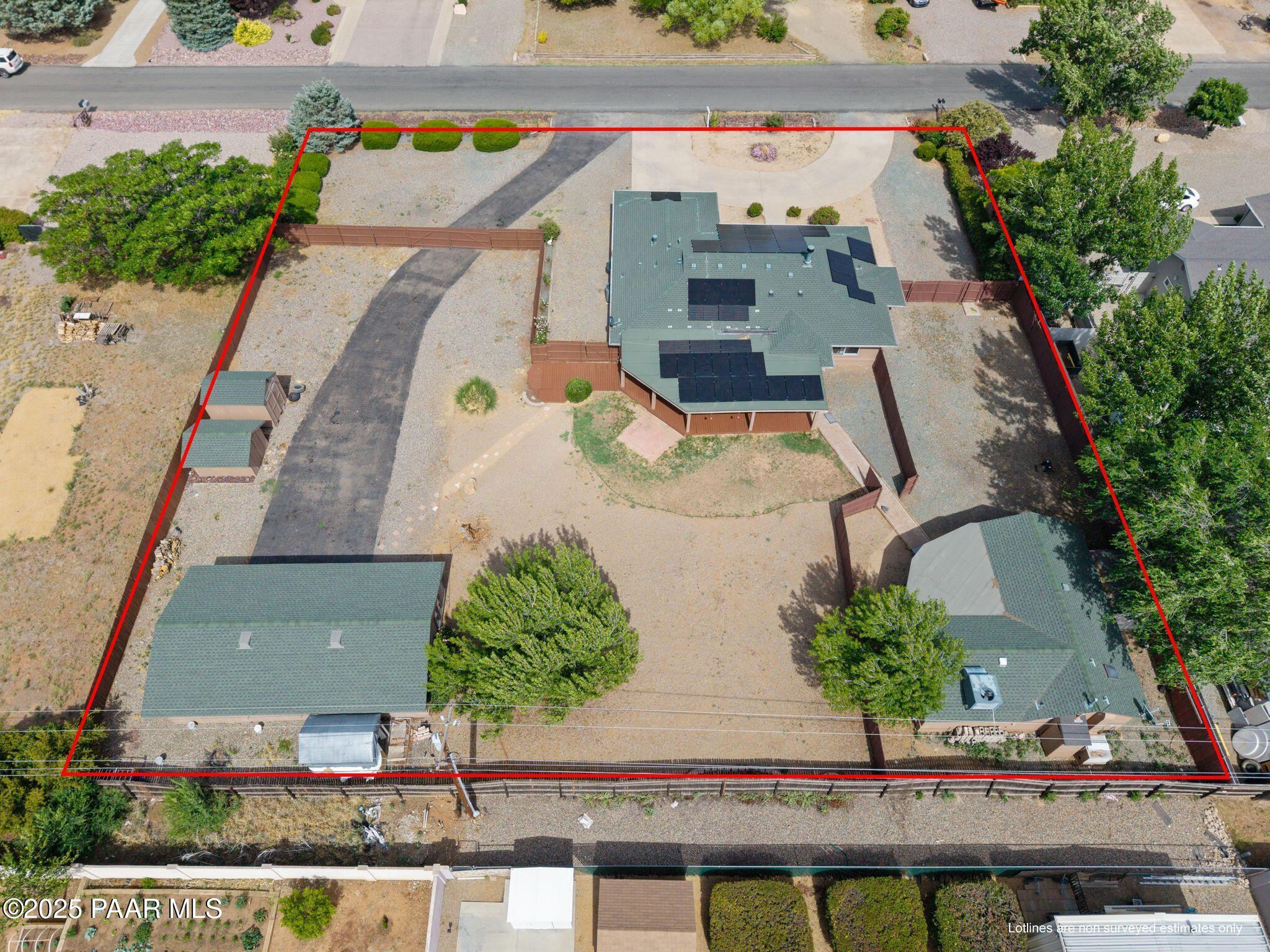 3324 N Meadowlark Drive