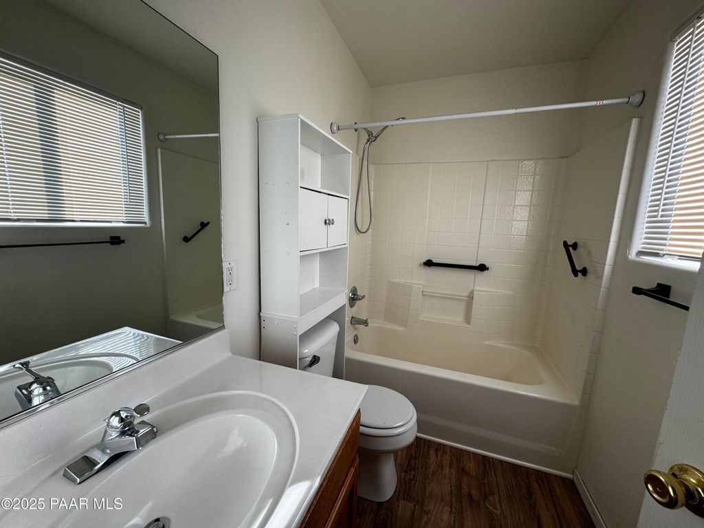 Photo of 3335 N Yavapai Court #B, Prescott Valley, AZ 86314 (MLS # 1078389)