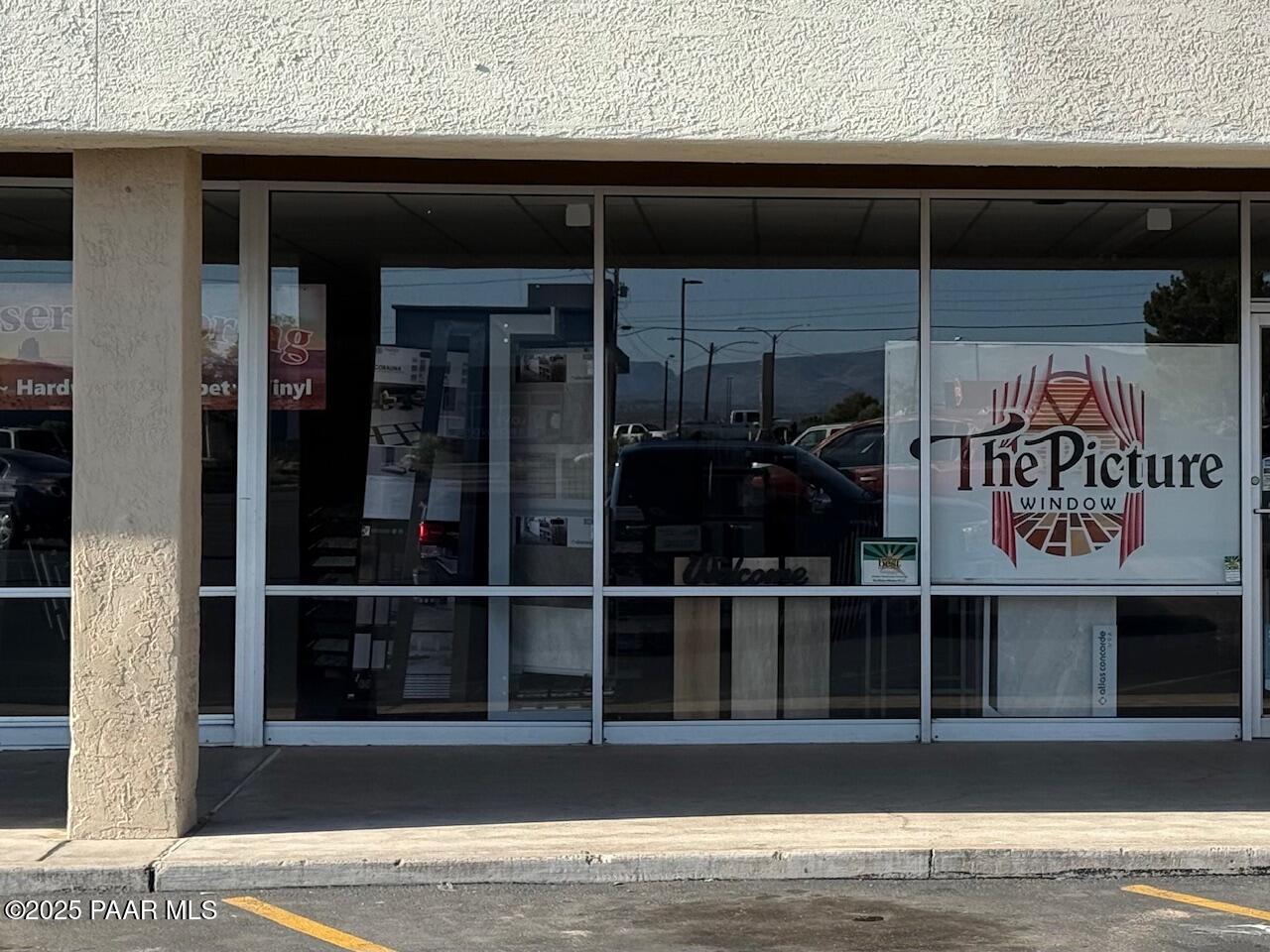 1439 E State Route 89a