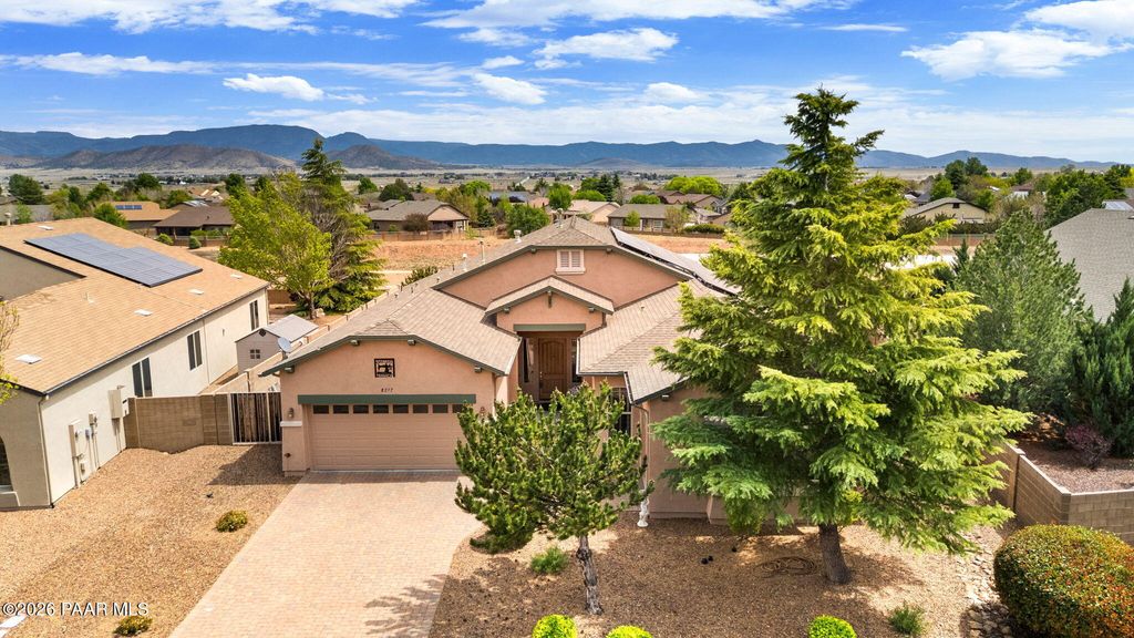 Photo of 8217 N Mistral Circle, Prescott Valley, AZ 86315 (MLS # 1081188)