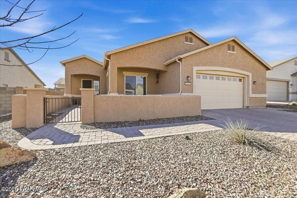 Photo of 5282 N Elliot Avenue, Prescott Valley, AZ 86314 (MLS # 1078992)
