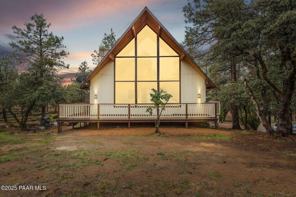 Photo of 1805 W Dineh Drive, Prescott, AZ 86305 (MLS # 1078055)