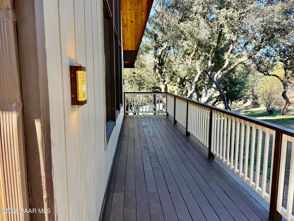 Photo of 1805 W Dineh Drive, Prescott, AZ 86305 (MLS # 1078055)