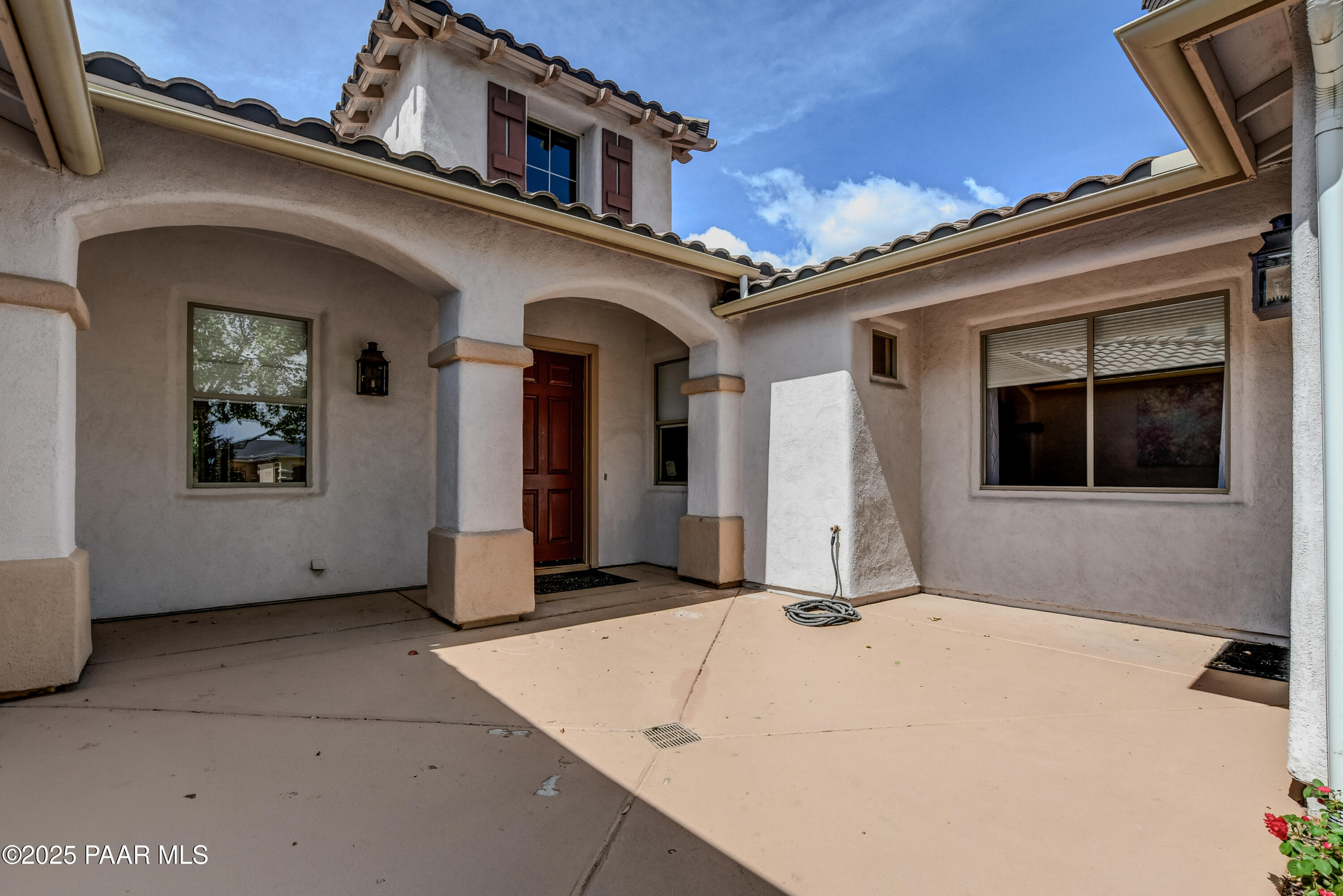 7409 Weaver Way