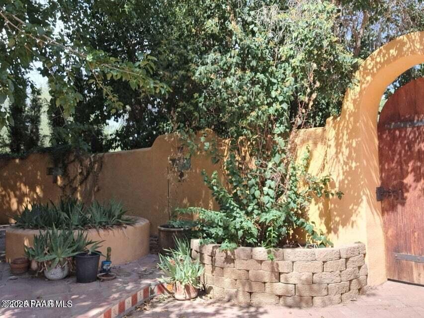 294 S Jefferson Street