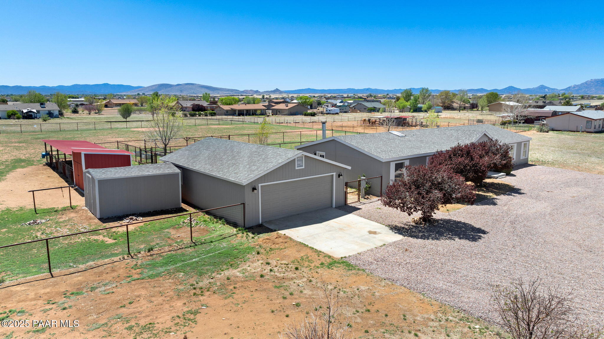7925 E Lily Canyon Drive