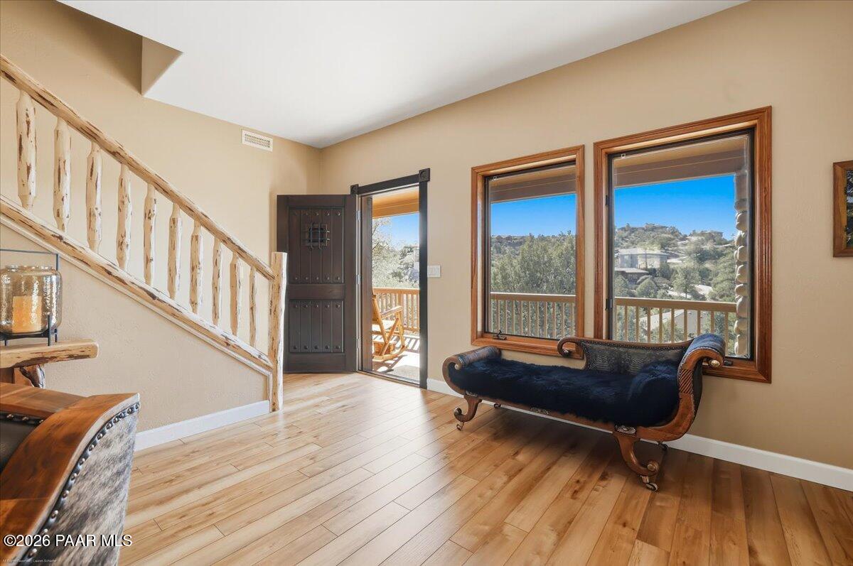 1560 Southpark Circle