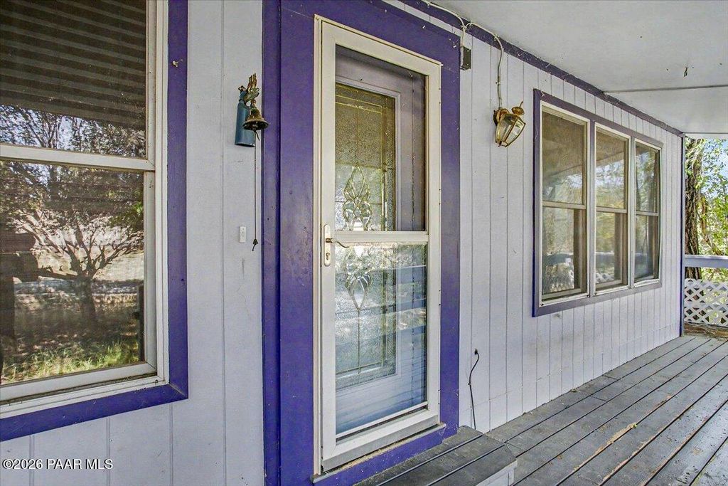 Photo of 1211 N Susan Drive, Prescott, AZ 86301 (MLS # 1081359)
