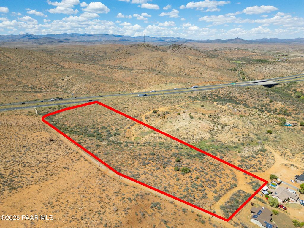 Photo of 15788 S Val Vista Road, Mayer, AZ 86333 (MLS # 1076674)