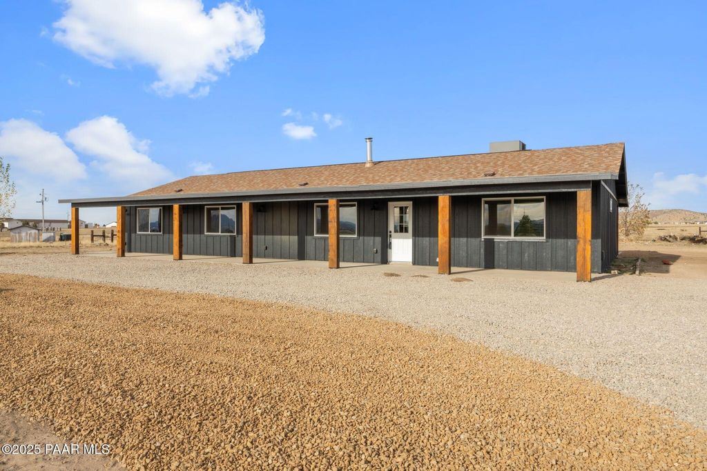 Photo of 9860 E Turtle Rock Road, Prescott Valley, AZ 86315 (MLS # 1077744)