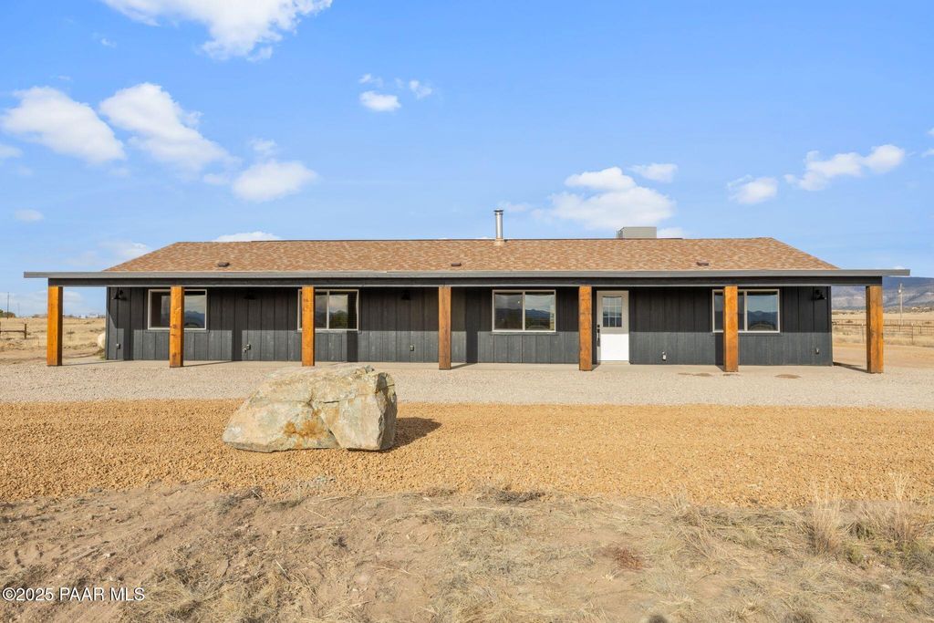Photo of 9860 E Turtle Rock Road, Prescott Valley, AZ 86315 (MLS # 1077744)